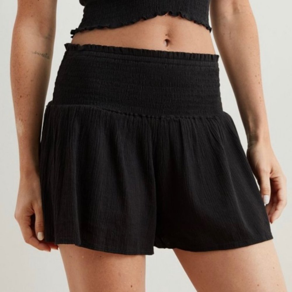 Aerie Smocked Black Shorts